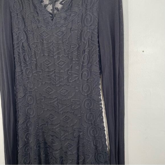 Rostfrei by Anett Rostel Blackk Geometric Embroidered Sheer Sleeve Midi Dress 6 - Picture 3 of 13